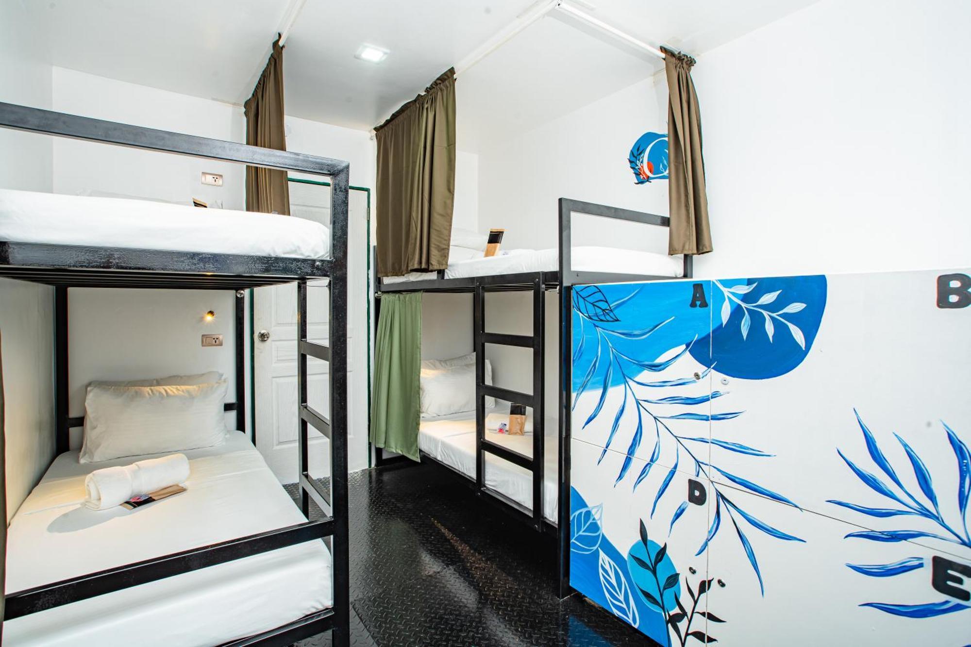 Lartista Hostel Puerto Princesa Luaran gambar